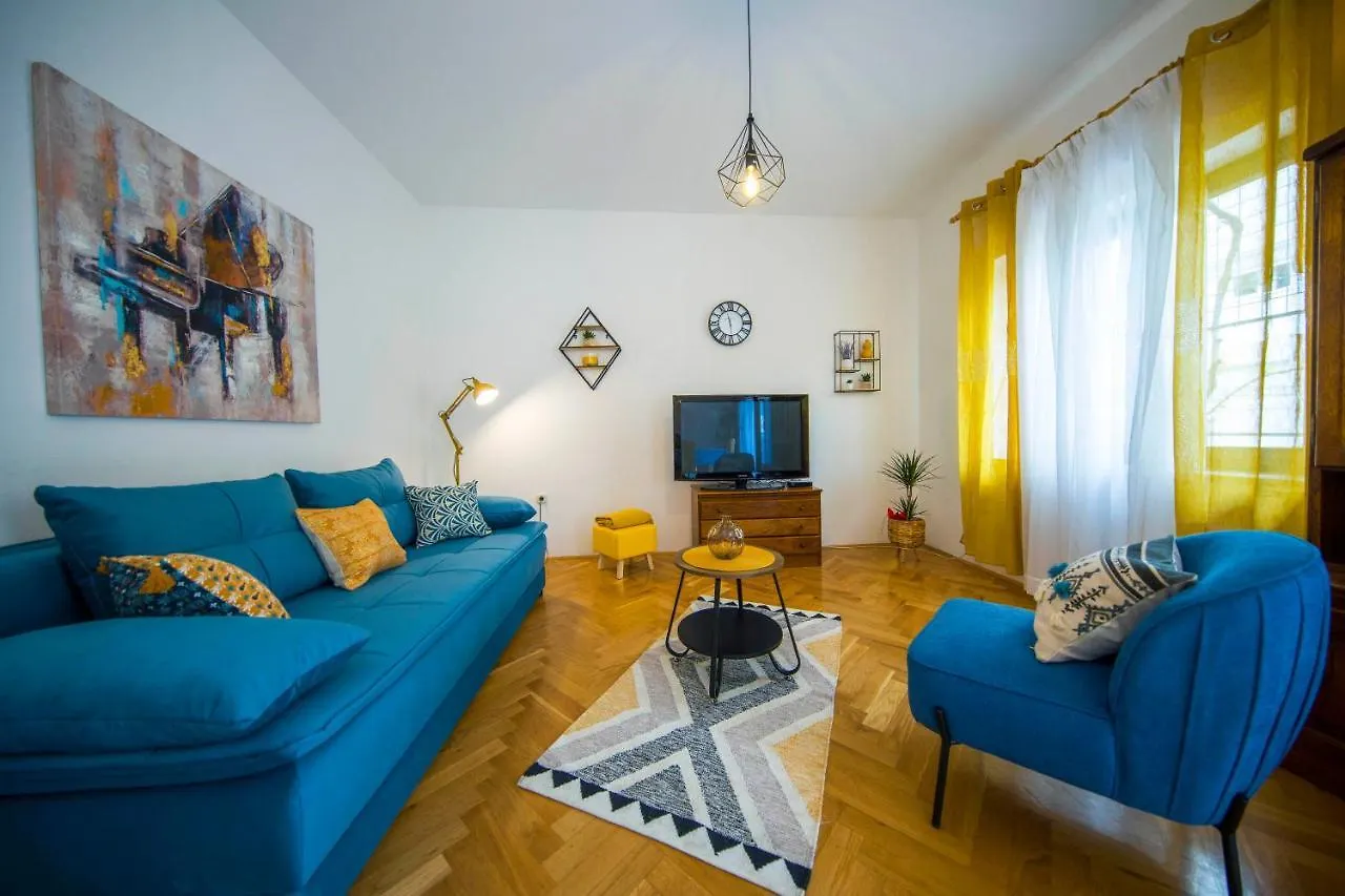 3 Bedroom Apartment Antonio Kastela